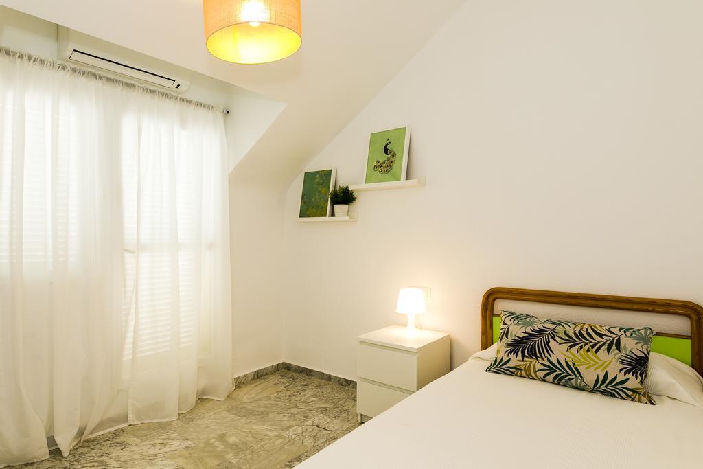 Weforyou Real Del Tivoli Two Rooms 贝纳尔马德纳 外观 照片
